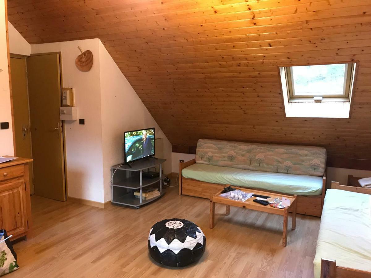 Apartment 33 Boulevard Charles De Gaulle *